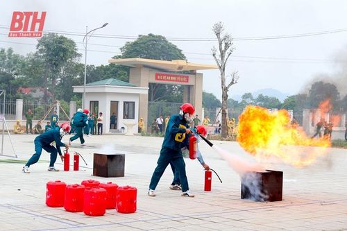 Các địa phương sôi nổi Hội thi nghiệp vụ chữa cháy và cứu nạn, cứu hộ 'Tổ liên gia an toàn phòng cháy, chữa cháy'