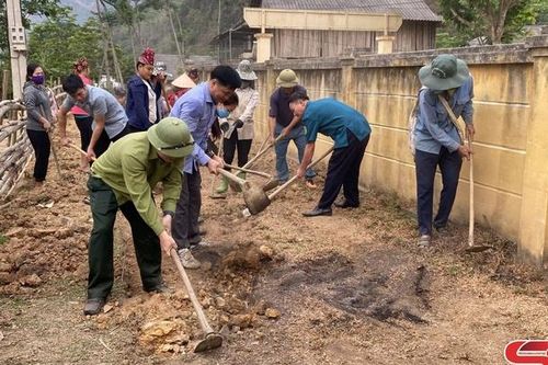 Xã Mường Giàng phát động ra quân làm đường giao thông nông thôn