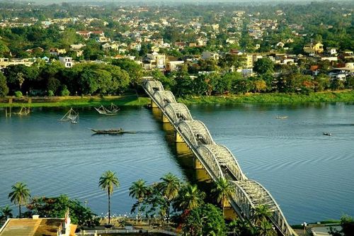 Khám phá vẻ đẹp cố đô Huế cùng ưu đãi vé máy bay Traveloka