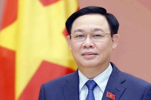 Chủ tịch Quốc hội Vương Đình Huệ chúc mừng Tết cổ truyền của Campuchia và Lào