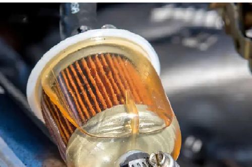 Lọc xăng ô tô có tác dụng gì?