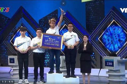 Đường Lên Đỉnh Olympia: Nam sinh Thừa Thiên Huế chiến thắng sau màn rượt đuổi tỉ số