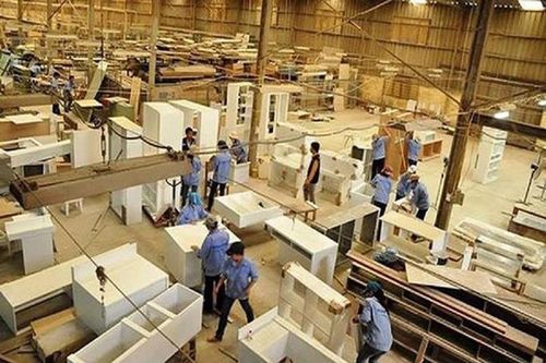 Hoa Kỳ gia hạn thời gian ban hành kết luận cuối cùng điều tra về phòng vệ thương mại với tủ gỗ Việt Nam