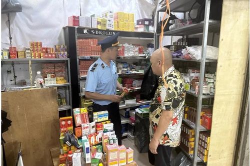 Phát hiện hơn 2.000 sản phẩm tân dược nhập lậu