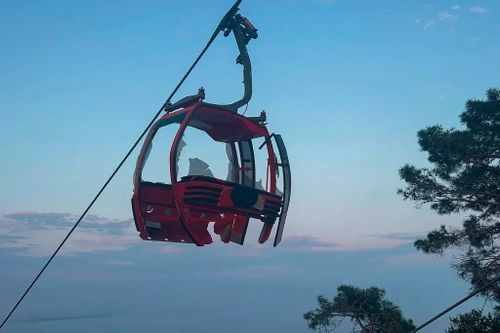 Vỡ cabin cáp treo khiến 8 người rơi xuống vách đá ở Thổ Nhĩ Kỳ