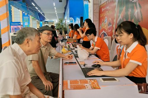 Hội chợ VITM Hà Nội 2024 thu hút 80.000 lượt khách tham quan mua tour