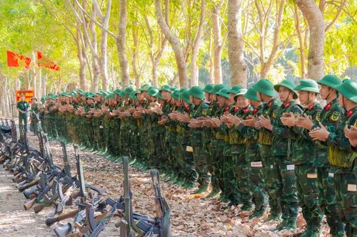 Tiếp sức chiến sĩ mới mùa huấn luyện