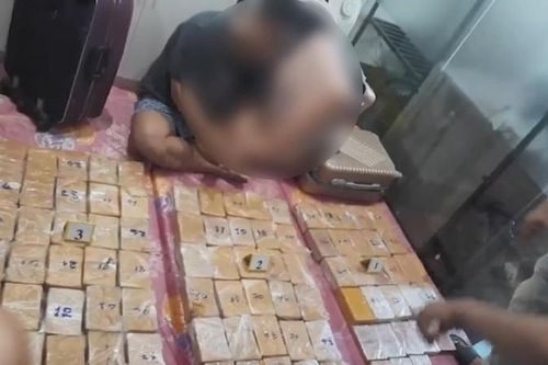Công an TP HCM triệt phá đường dây vận chuyển 184 bánh heroin