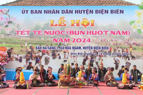 Đặc sắc Lễ hội Bun Huột Nặm ở Điện Biên