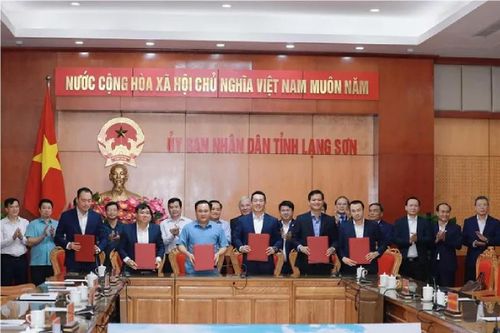 Lạng Sơn: Ký hợp đồng BOT Dự án cao tốc cửa khẩu Hữu Nghị - Chi Lăng