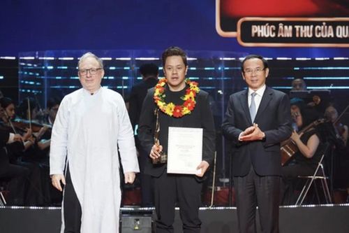 Liên hoan phim Quốc tế Thành phố Hồ Chí Minh trao nhiều giải thưởng cao quý