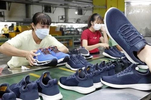 RIA Novosti: Việt Nam trong top ba nước xuất khẩu giày dép chủ chốt