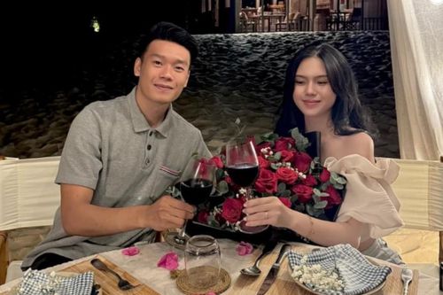 Thành Chung tự nhận nóng tính nhưng chỉ dịu dàng với mình Tố Uyên, cuộc sống hôn nhân khiến Văn Hậu - Hải My còn ngưỡng mộ