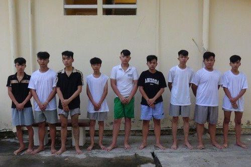 Hành động dại dột của nhóm thanh thiếu niên đi cướp