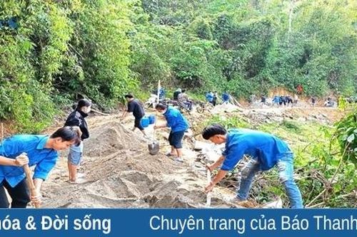 Áo xanh của bản!