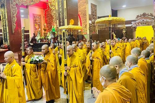 Vĩnh Long: Lễ nhập kim quan Thượng tọa Thích Phước Hạnh