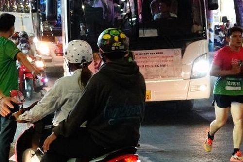 Giải chạy Cần Thơ: Rút kinh nghiệm phân luồng giải chạy đêm