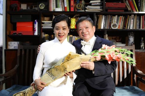 Chiều Xuân tiết lộ quãng thời gian được 'chồng nuôi', lý do rời xa sân khấu