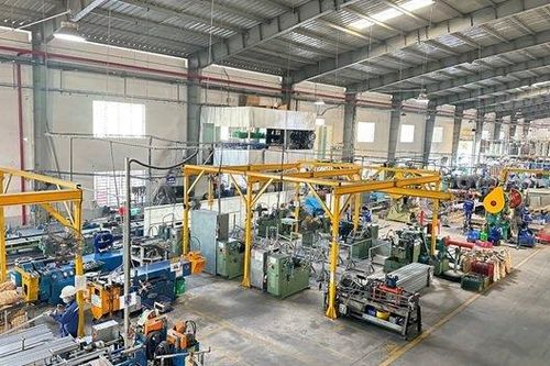 Giải pháp hiệu quả cho hệ thống điện với ống thép luồn dây điện của Cát Vạn Lợi