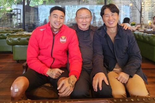 Thầy Park gặp mặt Lingard