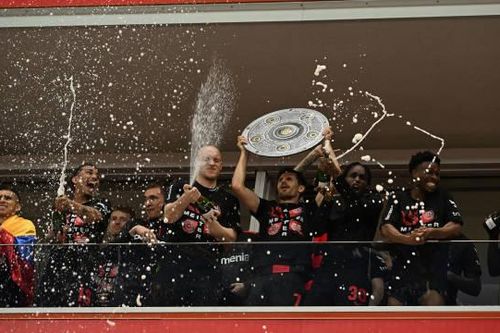 Bayer Leverkusen lần đầu vô địch Bundesliga, chấm dứt sự thống trị của Bayern Munich