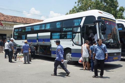 Sập hầm đường sắt qua Đèo Cả khiến hành trình toàn tuyến tăng thêm giờ
