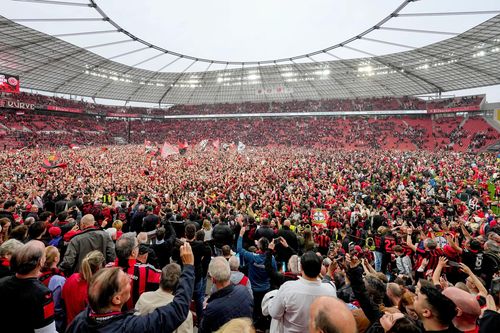 Sau 120 năm lịch sử, Bayer Leverkusen lần đầu tiên vô địch Bundesliga