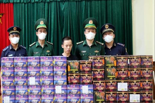 Chặn đứng ma túy khủng và pháo hoa nổ từ Lào qua Hà Tĩnh