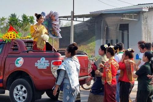 Tết cổ truyền Bunpimay: Lần đầu rước 'nàng chúa xuân Nang Sangkhane'