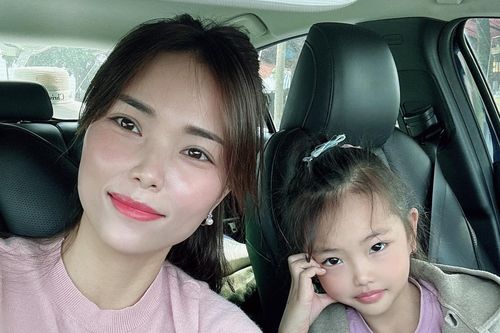 Mẹ Hà Nội tự lái ô tô đưa con gái phượt khắp Hà Giang, chi phí chỉ 5 triệu đồng