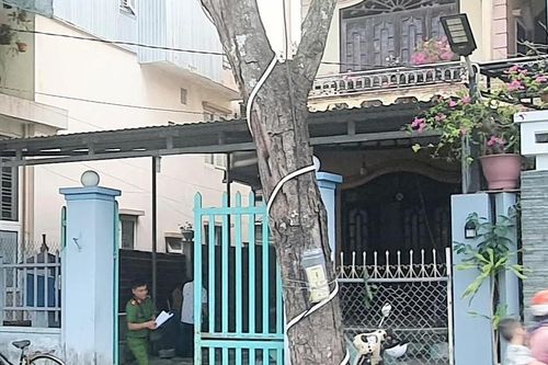 Sập tường ki-ốt ở Huế, 4 người thương vong