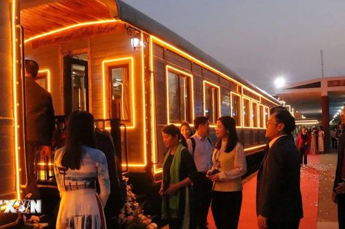 Xe lửa đêm Đà Lạt - sản phẩm du lịch mới lạ cho du khách tới phố núi