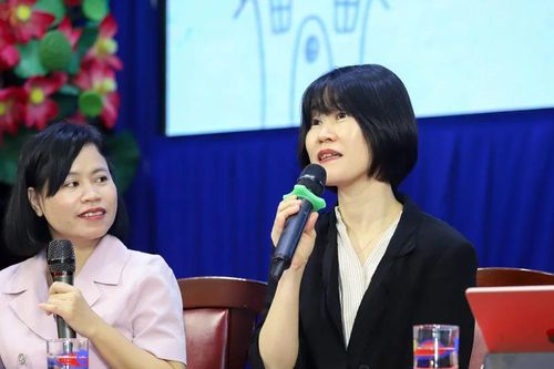 Sinh viên Việt Nam tìm hiểu về văn học Hàn Quốc qua hình thức sân khấu hóa