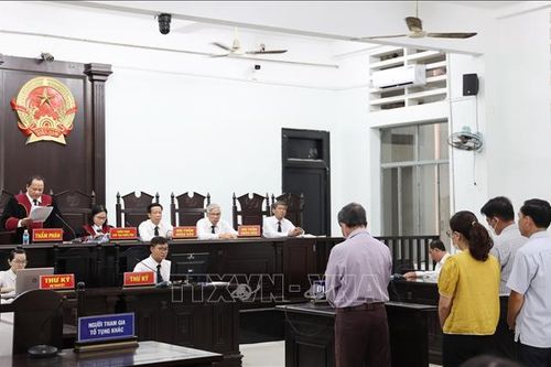 Cựu Giám đốc CDC Khánh Hòa lĩnh 3 năm 6 tháng tù