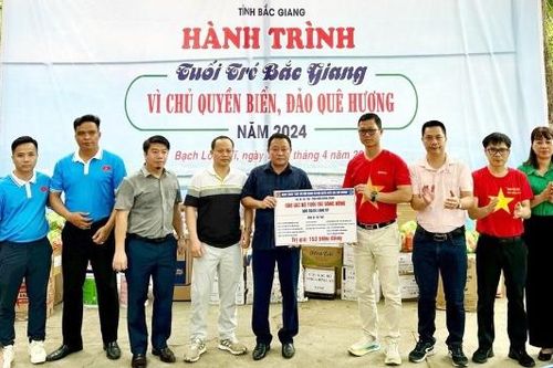 Nhiều hoạt động 'Tuổi trẻ Bắc Giang - Vì chủ quyền biển đảo quê hương'