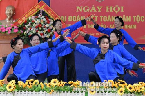 Khởi sắc phong trào xây dựng khu dân cư văn hóa