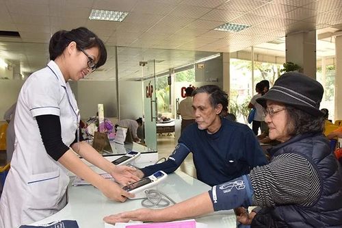 Xây dựng chính sách ứng phó với già hóa dân số