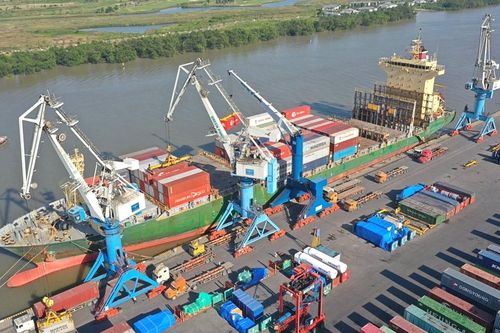 Công ty con lãi kỷ lục, Container Việt Nam (VSC) hưởng lợi lớn