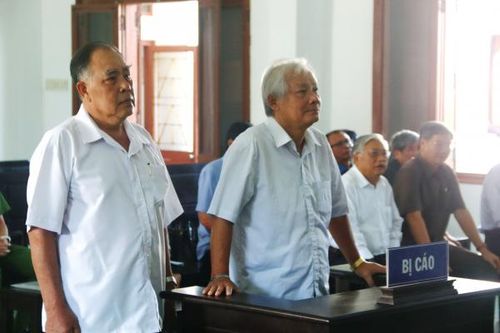 HĐXX giải thích lý do cựu Chủ tịch UBND tỉnh Phú Yên được hưởng án treo