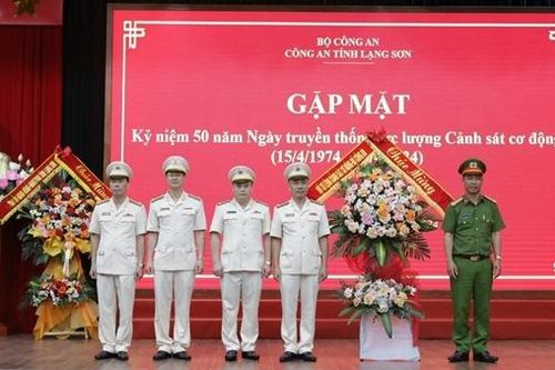 Công an các địa phương Kỷ niệm 50 năm Ngày truyền thống lực lượng Cảnh sát cơ động