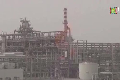 Giá dầu có thể tăng sau khi Iran tấn công Israel