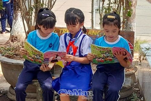 Ðiểm sáng chi bộ trường học