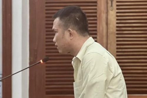 Lãnh bản án thích đáng vì lưu hành 270.000 đô-la Singapore giả