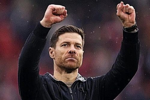Bayer Leverkusen lần đầu tiên vô địch Bundesliga