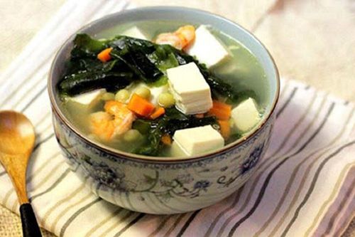 Cách nấu canh rong biển ngọt thanh chuẩn vị