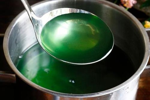 Nước luộc rau muống màu xanh sẫm có nên ăn? Nhận biết rau muống nhiễm hóa chất cực dễ chỉ bằng một mẹo nhỏ