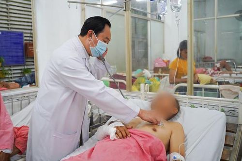 Các cán bộ quản lý thị trường TPHCM bị tai nạn hiện sức khỏe ra sao?