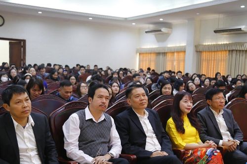 Gỡ khó đào tạo tiến sĩ
