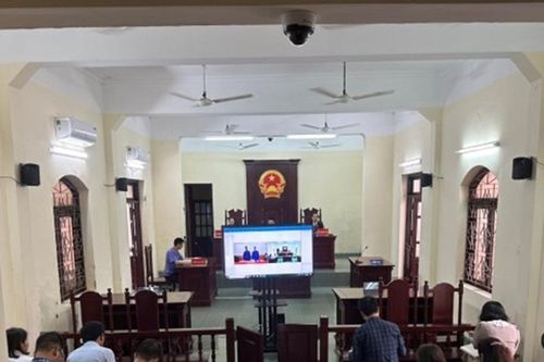Hải Phòng: Xét xử trực tuyến hai đối tượng mở 'tiệc' ma túy trong quán karaoke