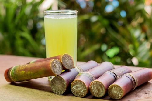 Những người không nên uống nước mía